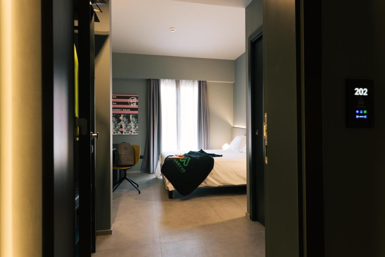 Arryvo Hotel Lecce Bagian luar foto