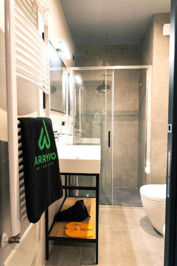 Arryvo Hotel Lecce Bagian luar foto