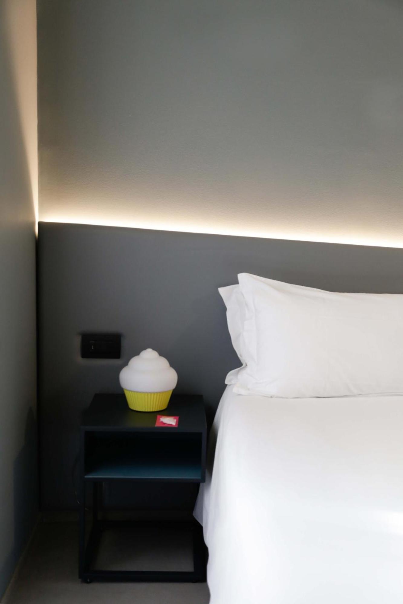 Arryvo Hotel Lecce Bagian luar foto